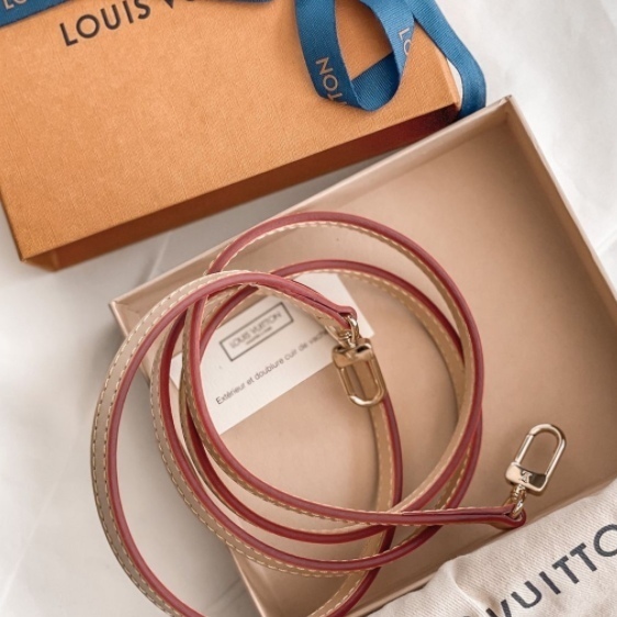 Louis Vuitton Shoulder strap vvn (J00145)